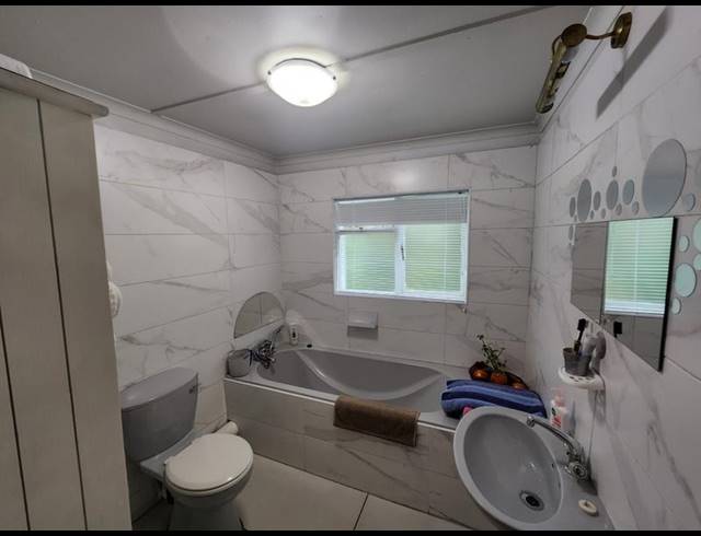 4 BEDROOM HOUSE FOR SALE IN AMANDELRUG